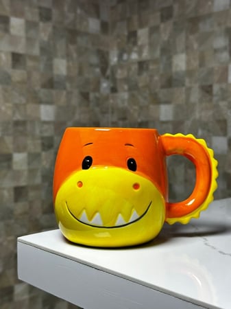 كوب داينصور برتقالي