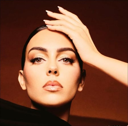 عدسات امارا موديرن جراي - modern Gray