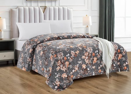 بطانية نفرين ناعمة وزن 1000جم تقريبا