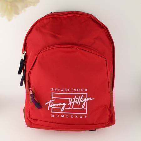 شنطة تومي هلفقر للظهر