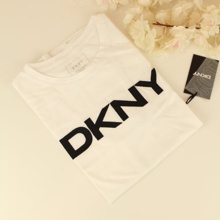 تيشيرت دكني ابيض لوقو