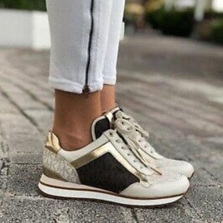 شوز مايكل كورس رياضي بني