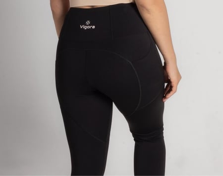 ليقنز - black core