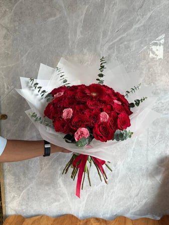 باقة ريد روز