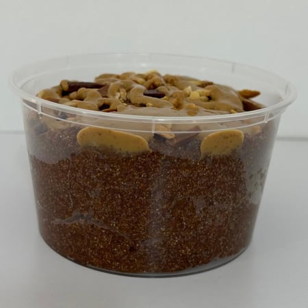 تمر بالمكسرات(قدوع الضيف)