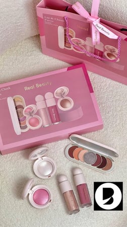 بوكس مكياج بديل رير بيوتي