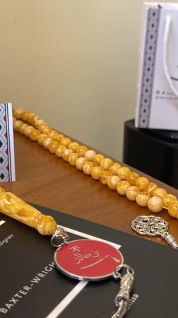 سبحة البكلايت الاصفر المموج