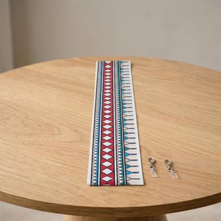 وشاح القط العسيري