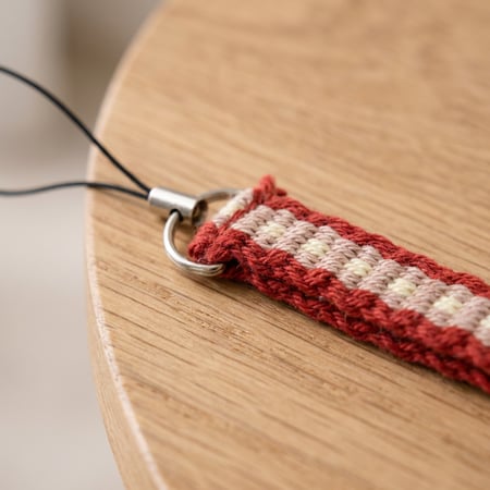 سلسلة جوال السدو - أحمر