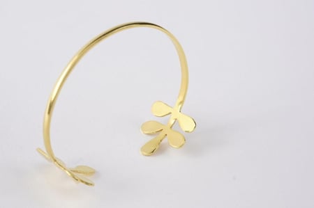 سوار المورينجا - ذهبي