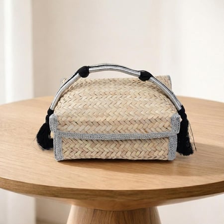 صندوق السعف والعقال - فضي