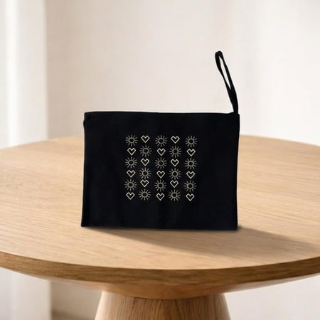 حقيبة قماشية صغيرة