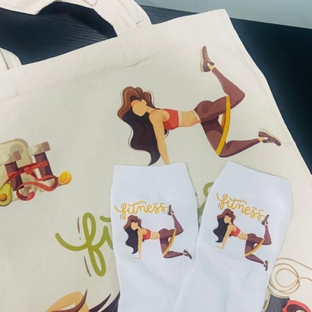 بوكس الرياضة توت باق + جوارب