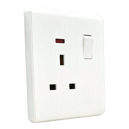 فيش مع مفتاح ولمبة 13 أمبير لؤلؤي كيرف وطني - الرائد العربي ALRAED