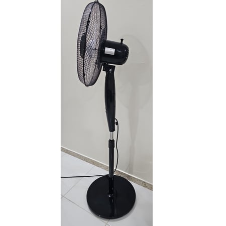 مروحة عامودي أسود وطني - الرائد العربي ALRAED