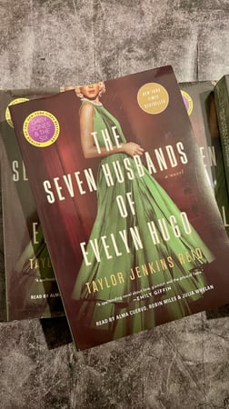 The Seven Husbands of Evelyn Hugo