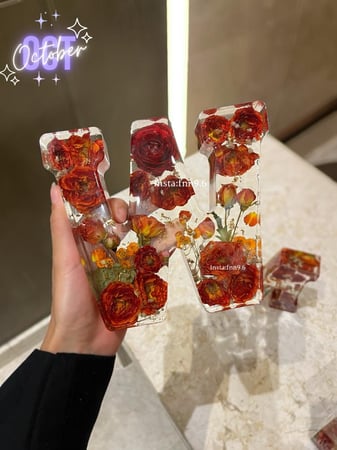 مجموعه حفظ الورد الطبيعي داخل الريزن -6 احرف