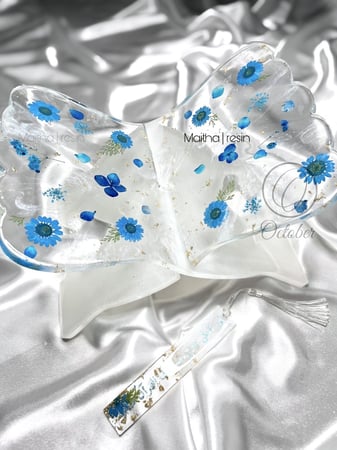 حامل مصحف ريزن بالورد بتصميم مختلف وبسيط