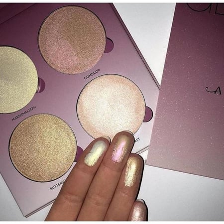 مجموعة اضاءة جلو شوقر من انستازيا بيڤرلي هيلز