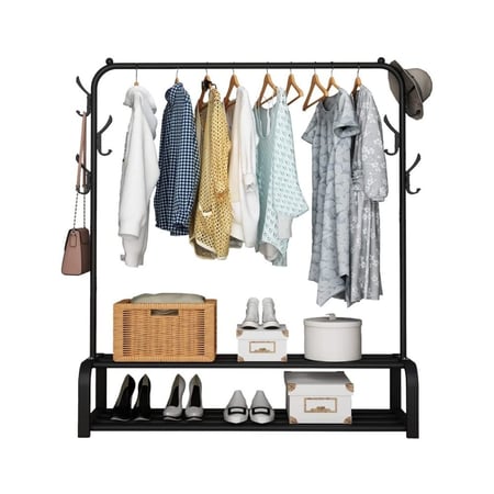 علاقة ملابس