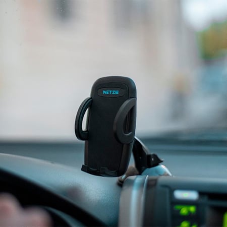 قاعدة للجوال على المكتب والسيارة من نيتزي