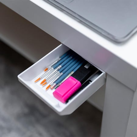 درج مكتبي صغير بلون أبيض من نيتزي