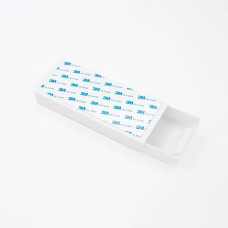 درج مكتبي صغير بلون أبيض من نيتزي