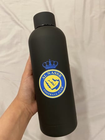 مق بشعار النصر اصفر