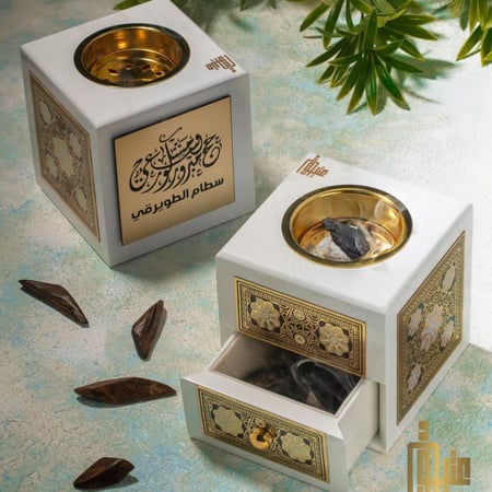 المبخرة الكلاسكية (أبيض)