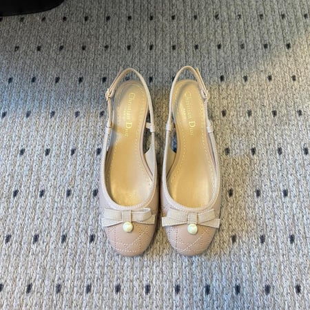 CD heels