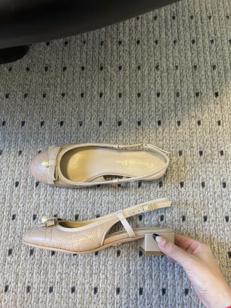 CD heels