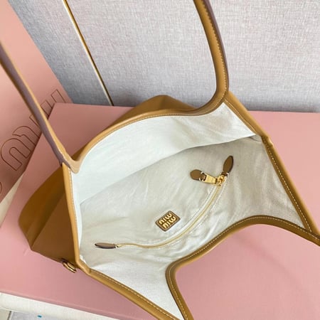 Miu lvy bag 35cm