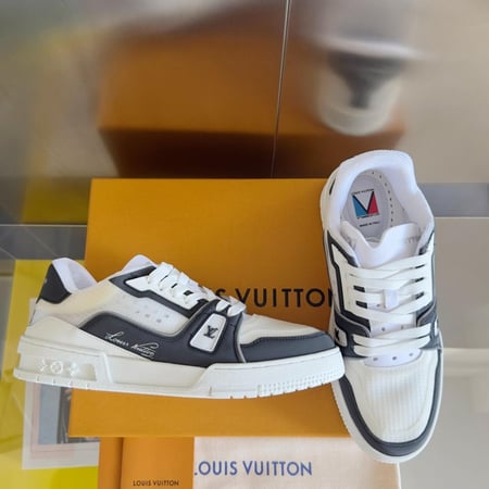 LV Sneakers