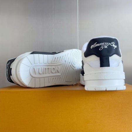 LV Sneakers
