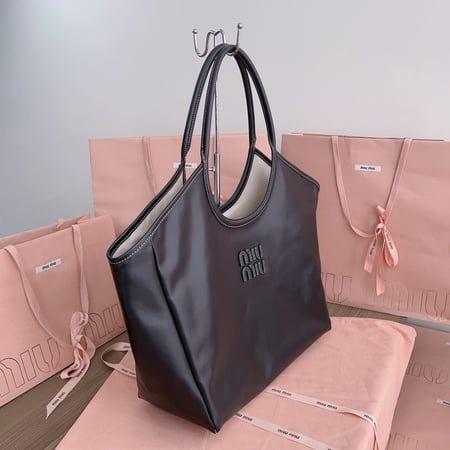 MiuMiu tote bag 38cm