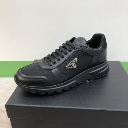 برادا كلاودبست ثندر (Prada Cloudbust Thunder)