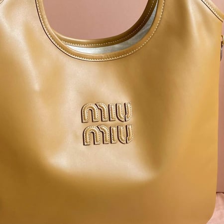 Miu lvy bag 35cm