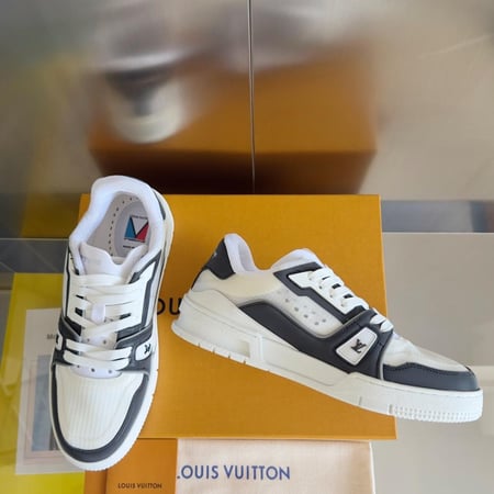 LV Sneakers