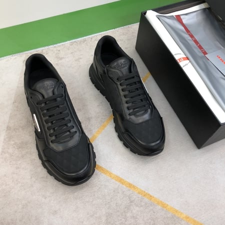 برادا كلاودبست ثندر (Prada Cloudbust Thunder)