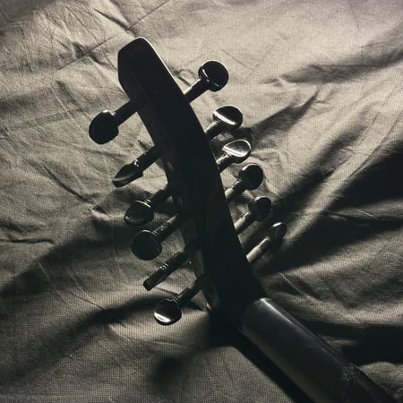 عود مقادير - إصدار خاص