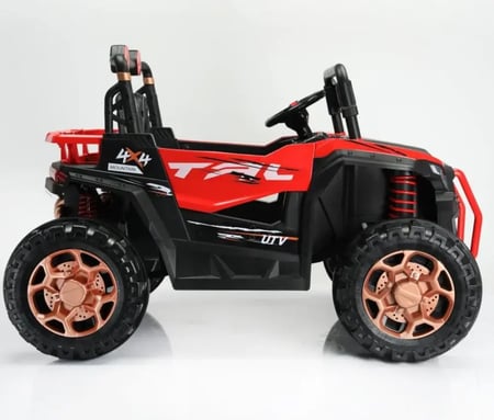 سيارة كهربائية صغيرة للأطفال بتصميم رياضي