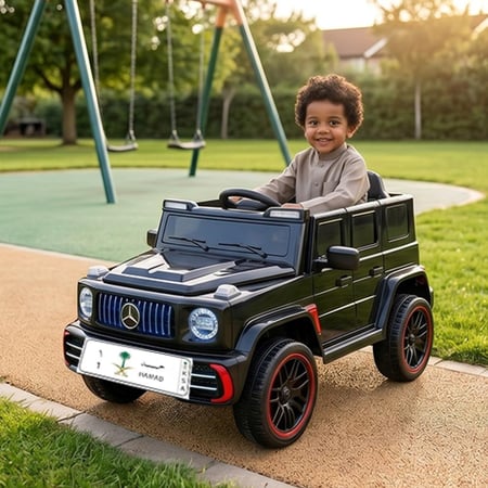 سيارة أطفال كهربائية مرسيدس G-Class محركين / 12 فولت مع لوحة ورخصة
