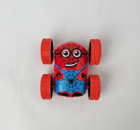 سيارة سباق مرحة  .. 18 حبة ..