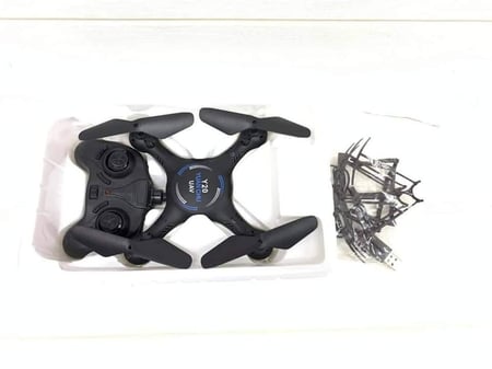 طائرة درون Y-Series رباعية المحاور مع شاحن وريموت"