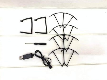 طائرة درون Y-Series رباعية المحاور مع شاحن وريموت"