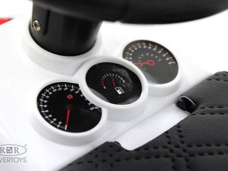 سيارة ركوب للأطفال