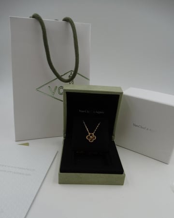 سلسال فان كليف بني