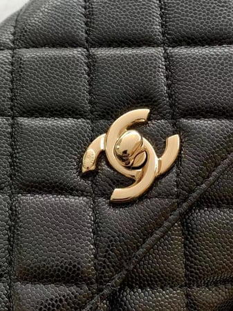 شنطة شانيل Chanel Quilted Leather Mini Kelly Bag