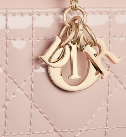 كارد هولدر ديور Lady Dior Freesia Card Holder