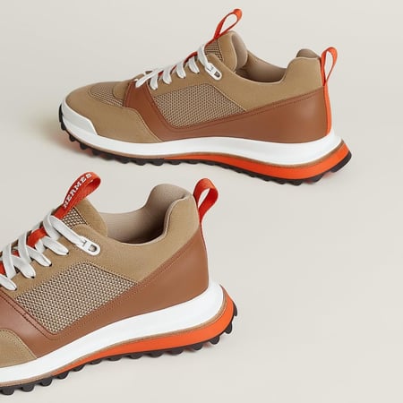حذاء ارميز Bouncing sneaker
